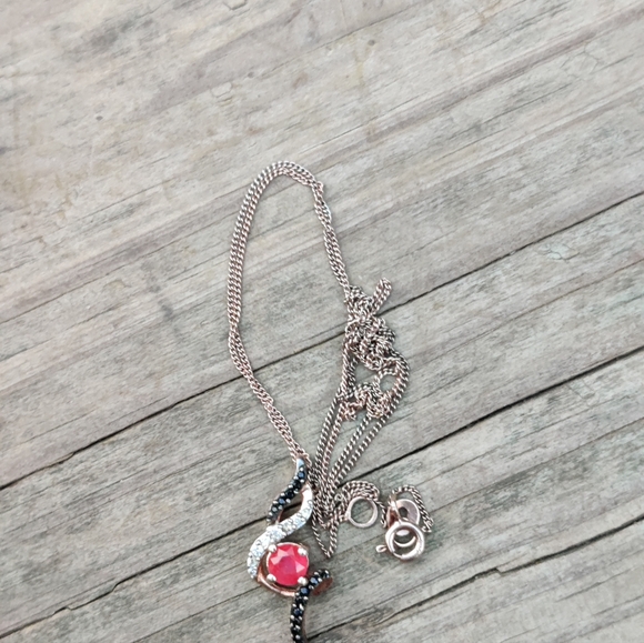 Vintage sterling Niassa ruby and black spinel necklace - Picture 9 of 13